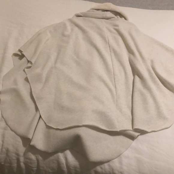 Alo cape size med - Picture 3 of 3